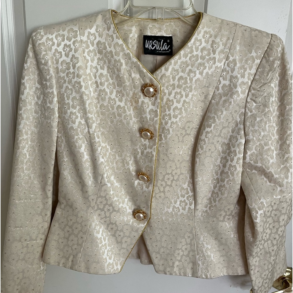 URSULA 2-PIECE IVORY AND GOLD BROCADE COCKTAIL SUIT